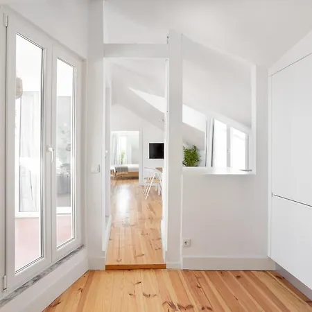 Penzion Spacious 6bedroom House W/ Sunny Terrace In Lisboa