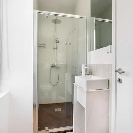 Penzion Spacious 6bedroom House W/ Sunny Terrace In Lisboa